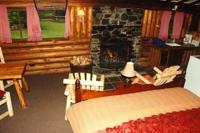 Rustic Log Cabins, Lodge - Lisbon