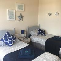 Dreibettzimmer mit eigenem externen Bad