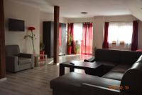 Ceglany Dworek - B&B Chojnów