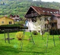 Appartamento con 2 Camere da Letto e Balcone