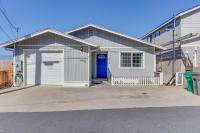 Blue Door Retreat - B&B