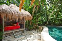 The Garden House - Villa met 3 Slaapkamers en Eigen Zwembad