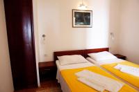 Appartamento con 2 Camere da Letto, Balcone e Vista mare