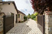 B&B Moret-sur-Loing - La Petite Madame - Bed and Breakfast Moret-sur-Loing