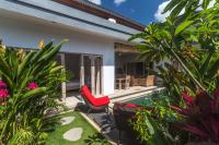 Castro Villa - B&B Seminyak