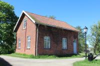 Single Room with Shared Bathroom