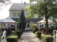 B&B Duisbourg - Hotel am Stadion - Bed and Breakfast Duisbourg