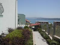 One-Bedroom Apartment with Sea View