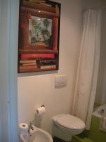 Tweepersoonskamer met 1 of 2 Bedden en Eigen Externe Badkamer