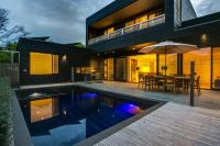 C-Escape - B&B