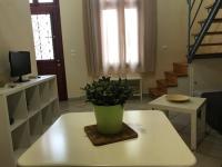 B&B Ermoupoli - Ermoupoli, Syros City Apartments - Bed and Breakfast Ermoupoli