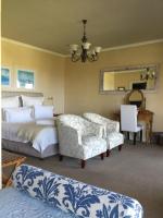 Ground Floor, Sea Facing - Shower only