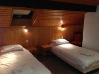 Chambre Double ou Lits Jumeaux avec Salle de Bains Privative