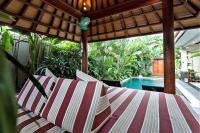 Rumah Indah Villa - B&B Seminyak