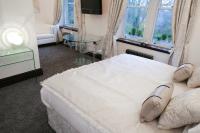 Grasmere Suite with Spa Bath