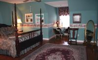 Superior King Suite with Lake View Not Pet Friendly