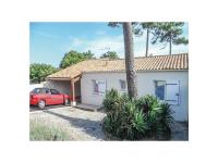 Two-Bedroom Holiday Home in La Tranche sur Mer, Дома для отпуска - Ла-Транш-сюр-Мер