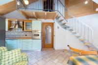 Appartamento con 2 Camere da Letto e Balcone
