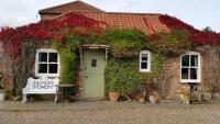 Jockhedge Holiday Cottages - Bed and Breakfast