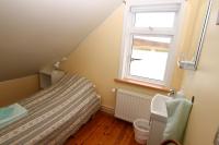 Single Room with Shared Bathroom