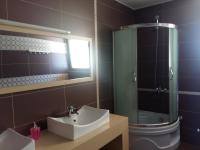 Appartement met uitzicht op het meer