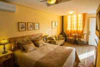 Deluxe Suite with Spa Bath