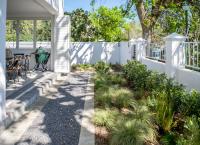 B&B Stellenbosch - Collection Luxury Apartment - 7 On Murray Unit 3 - Bed and Breakfast Stellenbosch