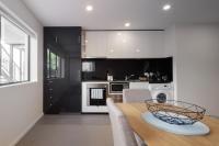 Deluxe One-Bedroom Apartment - 4