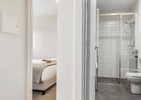 Deluxe One-Bedroom Apartment - 3