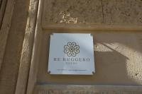 Re Ruggero Rooms - B&B