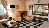 Suite with Garden View