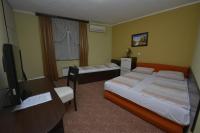 Triple Room with Mountain View