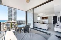 Modern Sea 2BR in Beach Club by HolyGuest - B&B Tel Aviv