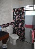Queen Room - Disability Access Pet Friendly