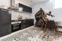 Pjazza Regina - Deluxe Studio Apartment with Bath Tub and City view