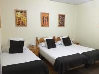Chambre Triple avec Salle de Bains Commune