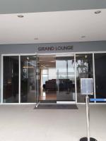 De Luxe, Standard and Studio Suites -The Breeze Residences-close to Airport,Mall of Asia, US Embassy - B&B