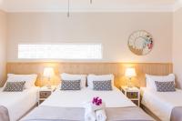 Family Room (4 People)