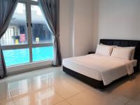 Executive 3 Bedroom Apartment with Private Pool B