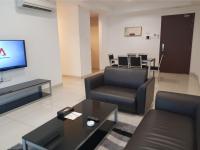 3 Bedroom Apartment - 1 King Bed, 1 Queen Bed & 1 Single Bed - Room Only