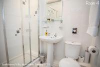 Camera con Letto a Baldacchino