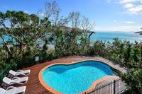 Casuarina Cove Apartments - Bed and Breakfast