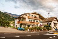 B&B Pizzeria Zur Traube - Bed and Breakfast Montan