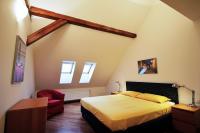 Appartamento Attico con 2 Camere da Letto