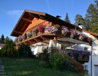 B&B Seefeld in Tirol - Landhaus am Golfplatz - Bed and Breakfast Seefeld in Tirol