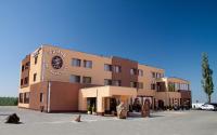Hotel Hanul de la Rascruce, Hotely - Arad