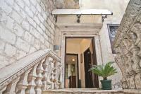 Old town Kotor Square - B&B Cattaro