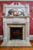 Suite 100 - Queen Suite - Ground Floor