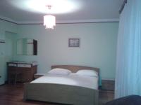 Appartamento con 3 Camere da Letto e con Balcone