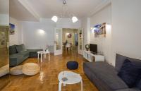 Elite Downtown Central 5th Floor Apartment - B&B Athens